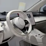 智界 Zhijie R7 из Китая