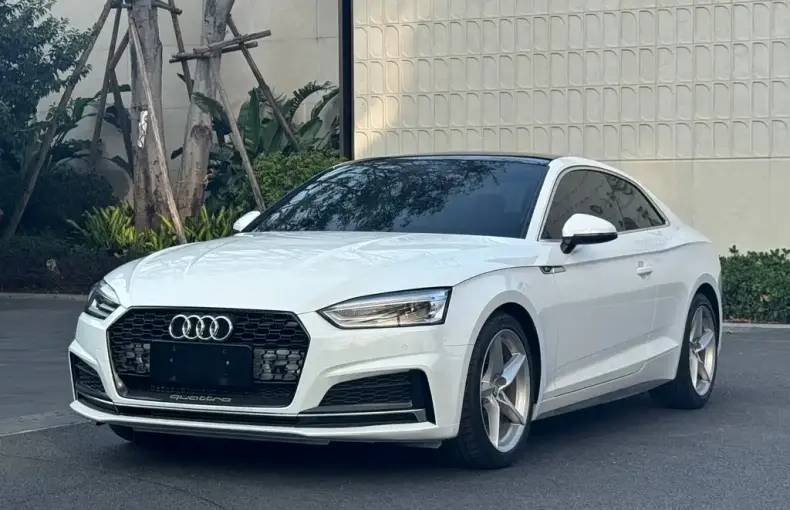 Audi A5 (Import) 2018 из Китая