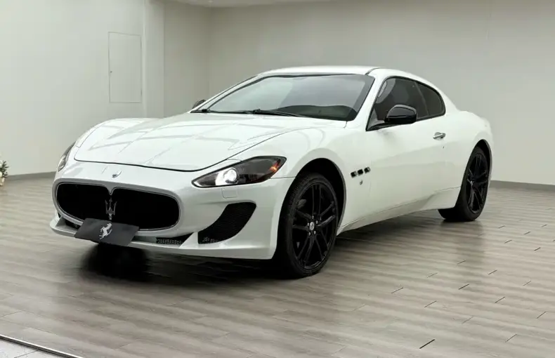 Maserati GranTurismo 2013 из Китая