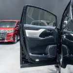 Lexus LM 2022 из Китая