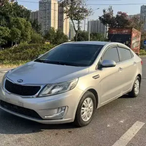 Kia K2 2013 107 л.с. 107 л.с. 107 л.с. из Китая