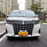 Toyota Alphard 2020 301 л.с. из Китая