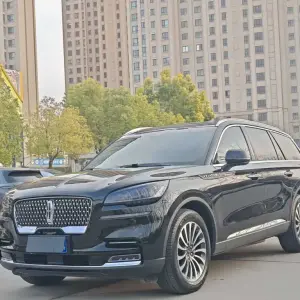 Lincoln Aviator (Import) 2020 из Китая