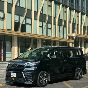 Toyota Vellfire 2018 из Китая