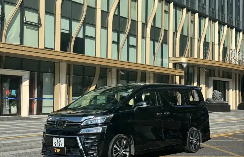 Toyota Vellfire 2018 из Китая