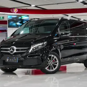 Mercedes-Benz V-Class 2023 из Китая