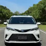 Toyota Granvia 2023 из Китая