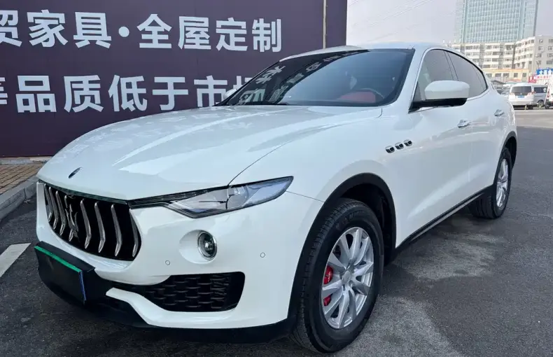 Maserati Levante 2018 из Китая
