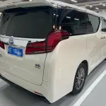 Toyota Alphard 2021 117 л.с. — лот 57461591 из Китая