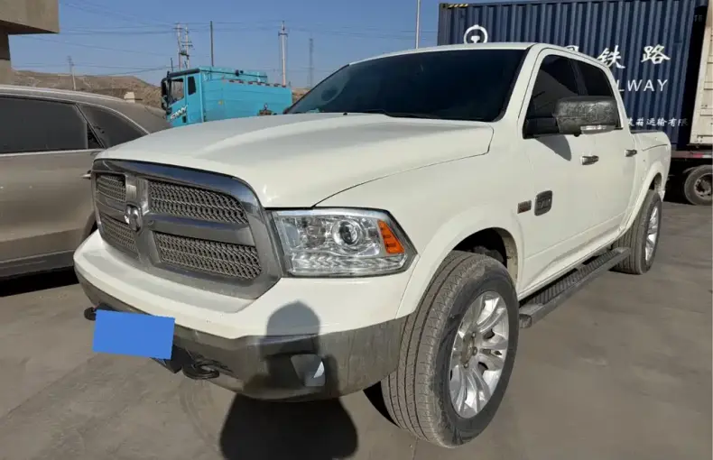 RAM Ram Trucks 2018 из Китая