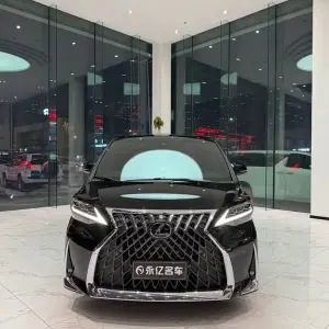 Lexus LM 2023 из Китая