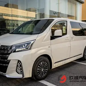 Toyota Hiace из Китая