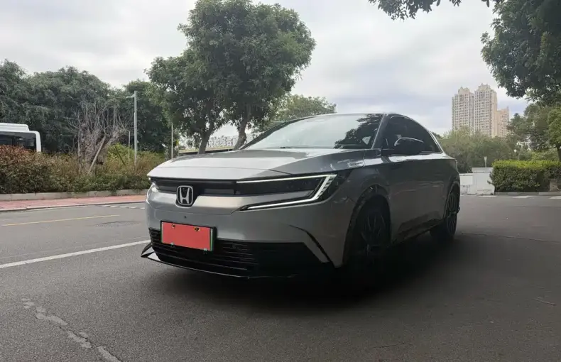 Honda e:NP2 2024 из Китая