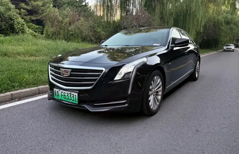 Cadillac CT6 Plug-in 2018 из Китая