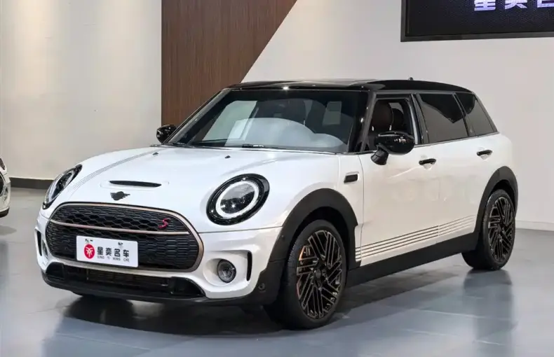 MINI Mini Clubman 2024 из Китая
