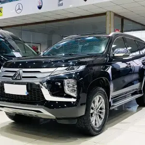 Mitsubishi Pajero Sport (Import) 2020 из Китая