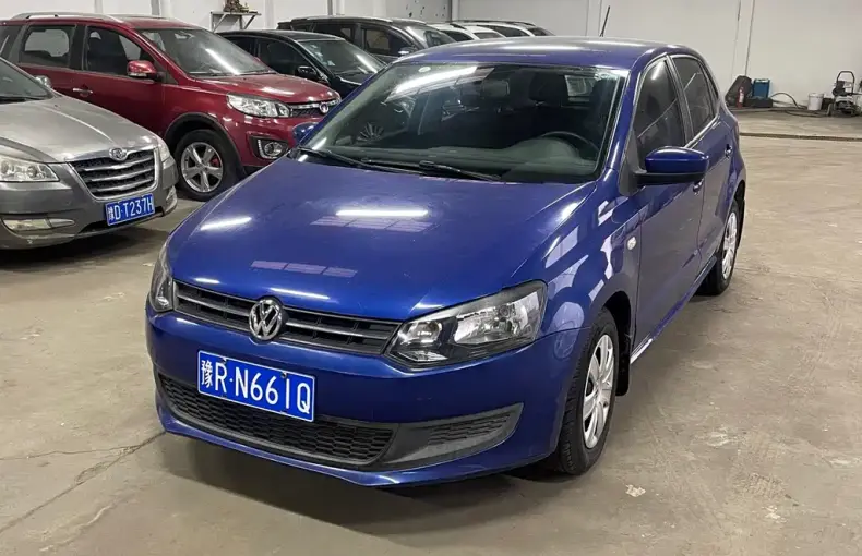 Volkswagen Polo 2013 из Китая