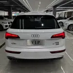 Audi Q5L 2022 190 л.с. 190 л.с. 190 л.с. 190 л.с. 190 л.с. 190 л.с. из Китая