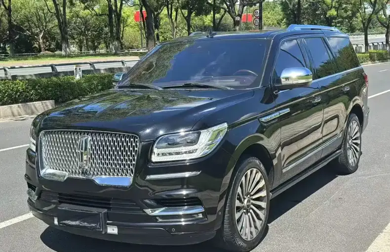 Lincoln Navigator 2019 из Китая