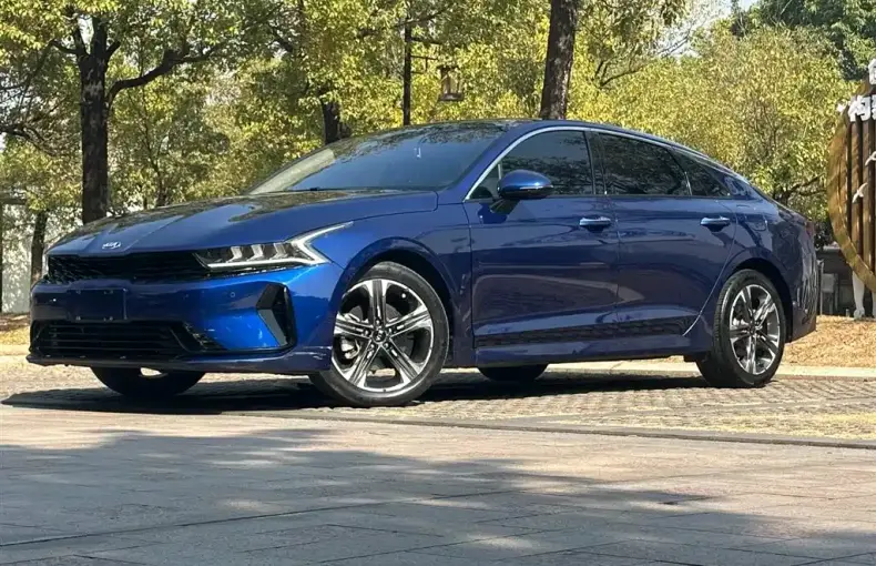 Kia K5 2021 из Китая
