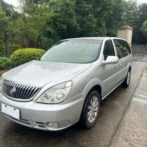 Buick GL8 2015 из Китая