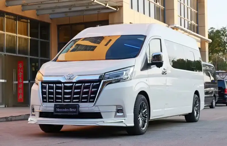 Toyota Hiace 2025 из Китая