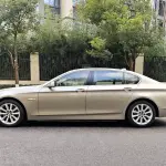 BMW 5 Series 2010 из Китая