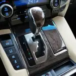 Toyota Alphard 2023 117 л.с. — лот 57325292 из Китая