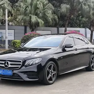 Mercedes-Benz E-Class 2020 258 л.с. 258 л.с. 258 л.с. из Китая