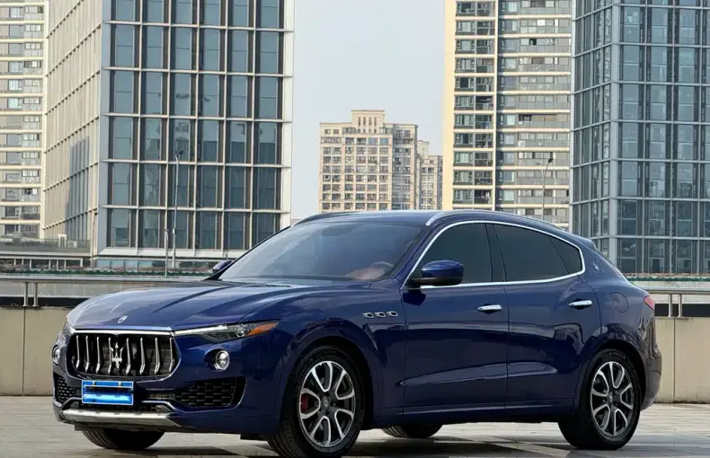 Maserati Levante 2017 из Китая