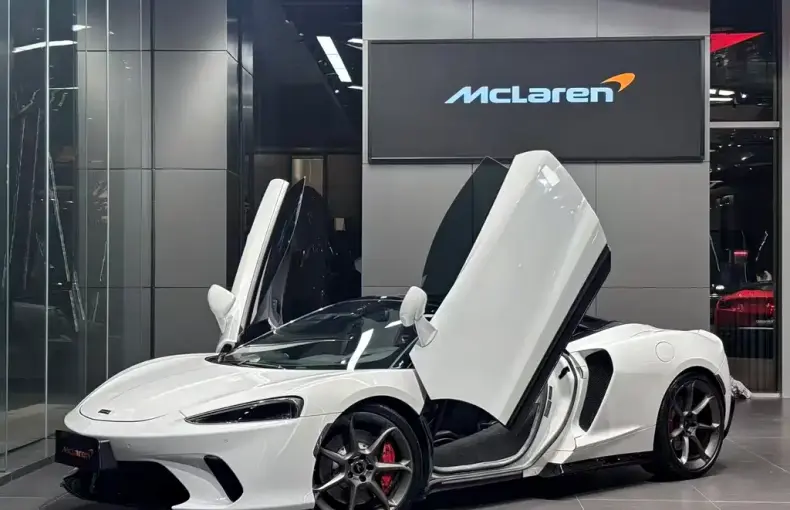 McLaren GT 2020 из Китая