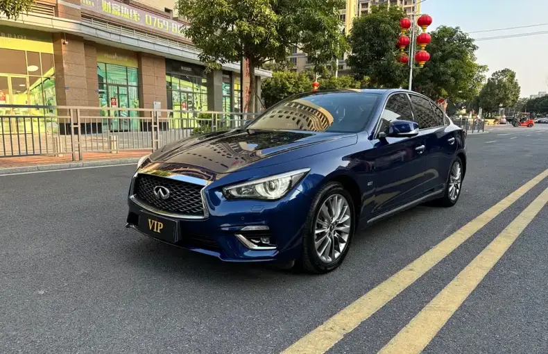 Infiniti Q50L 2019 из Китая