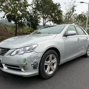 Toyota Reiz 2012 из Китая