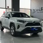 Toyota RAV4 2024 из Китая