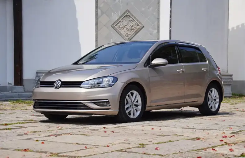 Volkswagen Golf 2018 из Китая