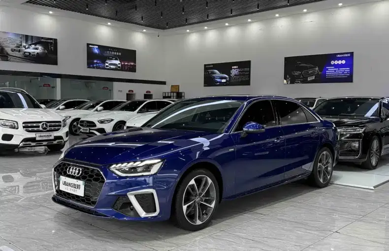 Audi A4L 2020 из Китая