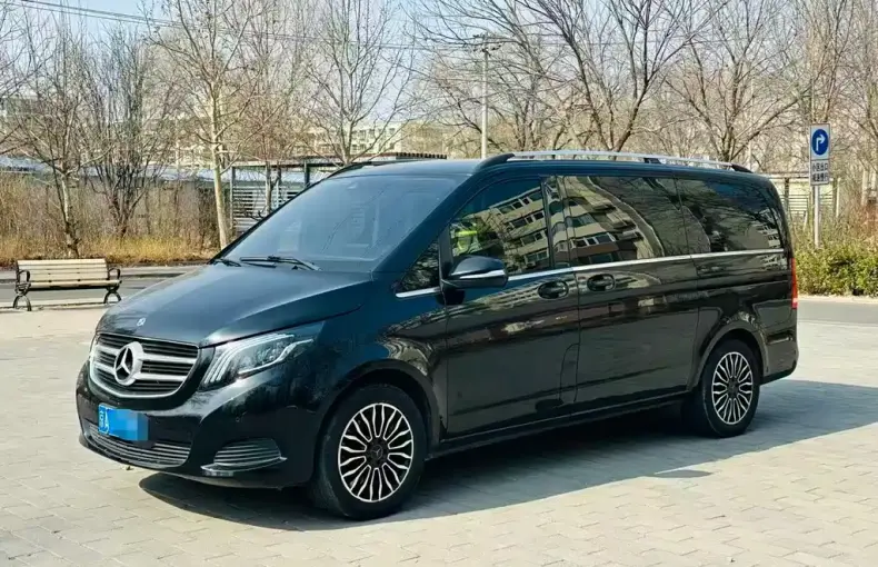 Mercedes-Benz V-Class 2018 из Китая