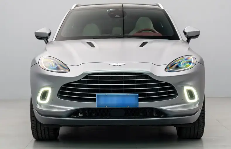 Aston Martin DBX 2022 из Китая