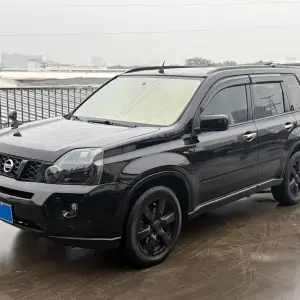 Nissan X-Trail 2010 из Китая