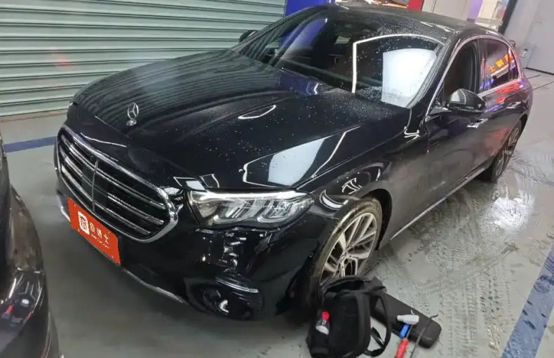 Mercedes-Benz E-Class 2024 из Китая