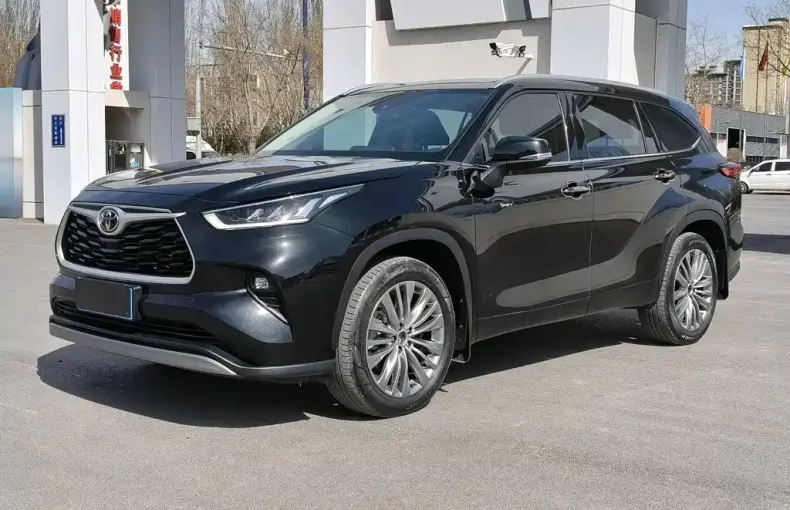 Toyota Highlander 2024 из Китая