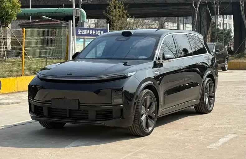 Li Auto Li L9 2024 из Китая