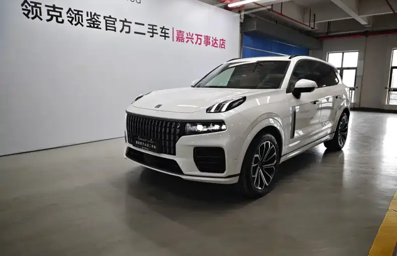 Lynk & Co 09 EM-P 2022 из Китая