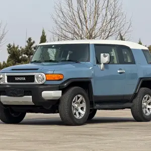 Toyota FJ Cruiser 2018 из Китая