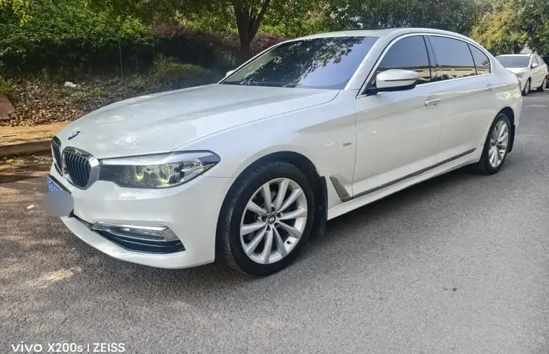 BMW 5 Series 2018 из Китая