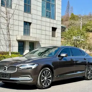 Volvo S90 2024 из Китая
