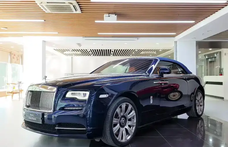 Rolls-Royce Dawn 2017 из Китая