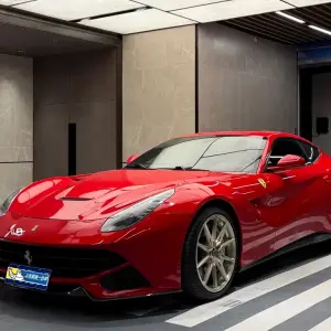 Ferrari F12berlinetta 2014 из Китая