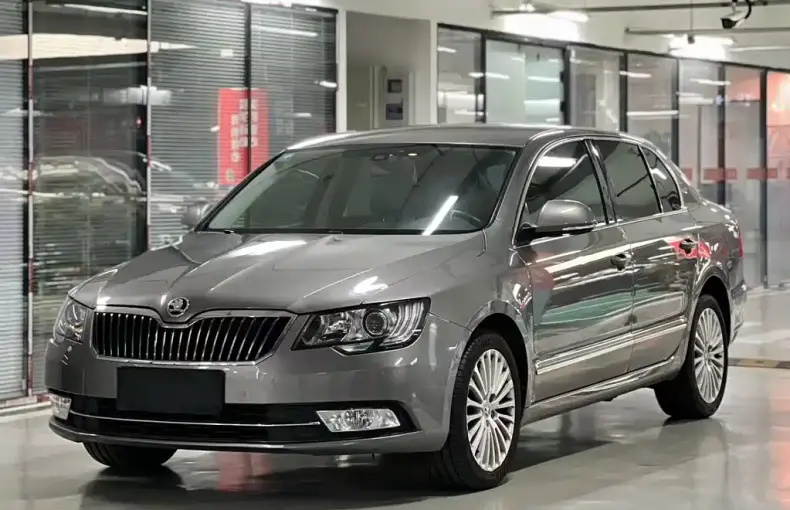 Skoda Superb 2015 из Китая
