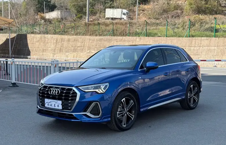 Audi Q3 2022 из Китая